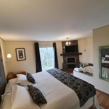 Suites E Chales Com Hidro Lareira E Ar Condicionado Villa Hegus Campos do Jordão المظهر الخارجي الصورة