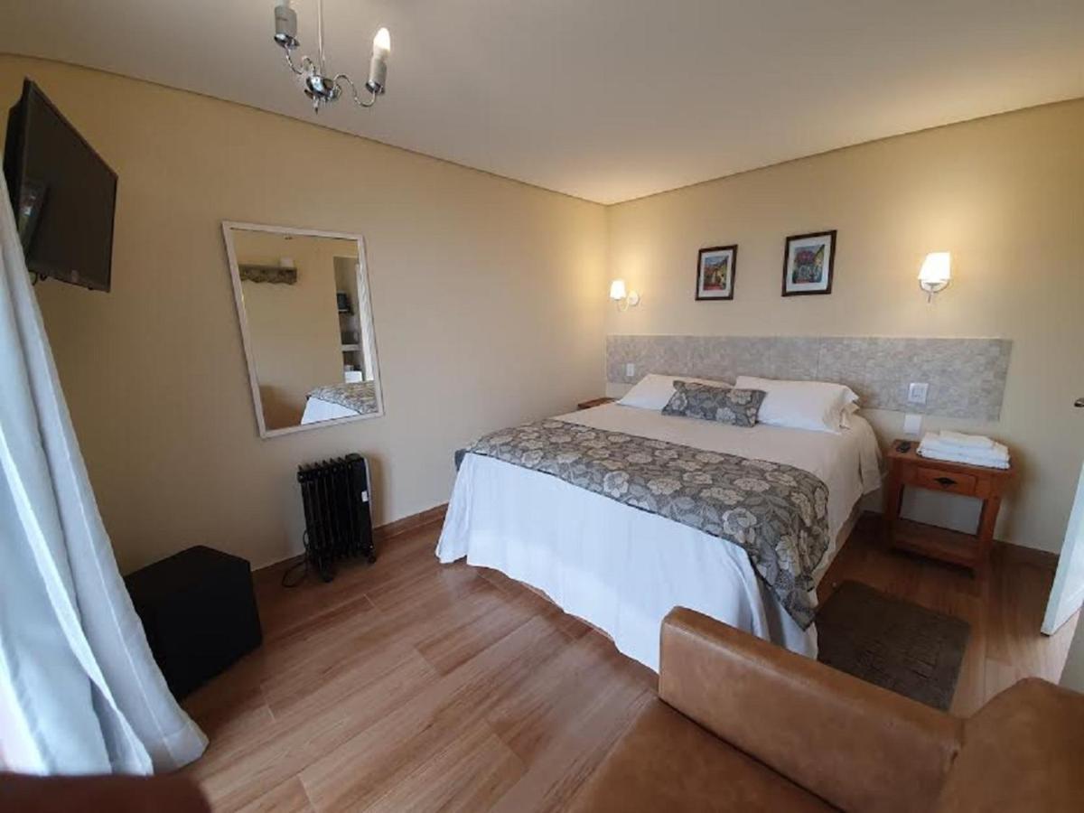 Suites E Chales Com Hidro Lareira E Ar Condicionado Villa Hegus Campos do Jordão المظهر الخارجي الصورة