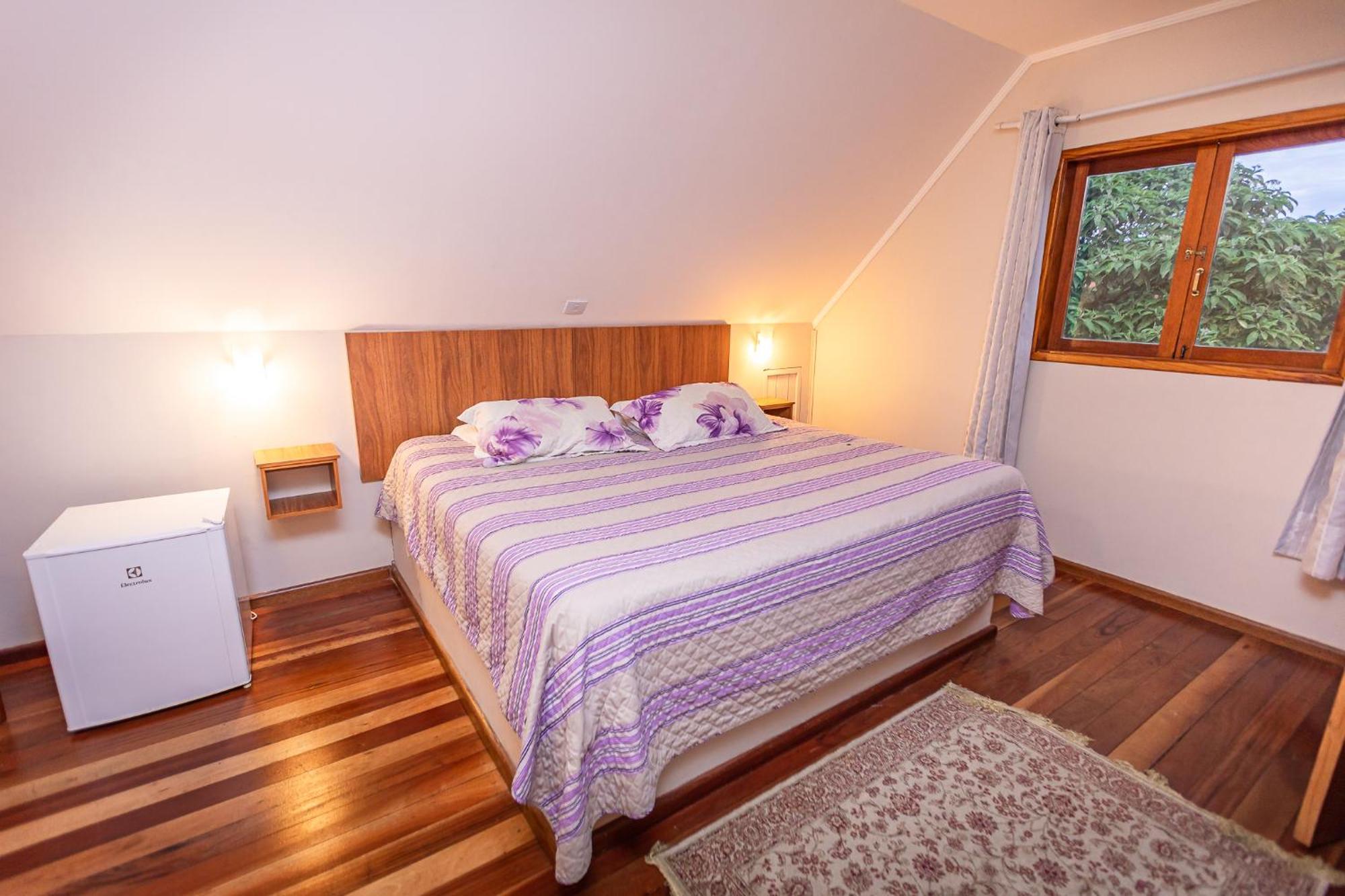 Suites E Chales Com Hidro Lareira E Ar Condicionado Villa Hegus Campos do Jordão المظهر الخارجي الصورة